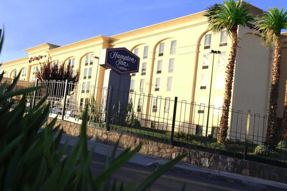 Hampton By Hilton Chihuahua Hotel Exterior photo