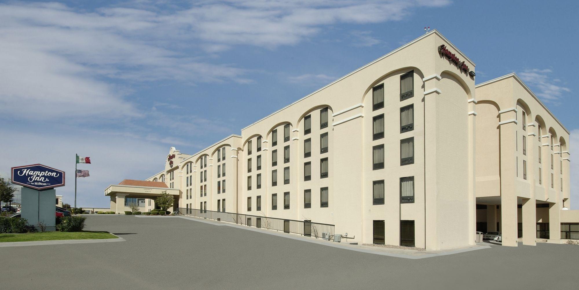 Hampton By Hilton Chihuahua Hotel Exterior photo